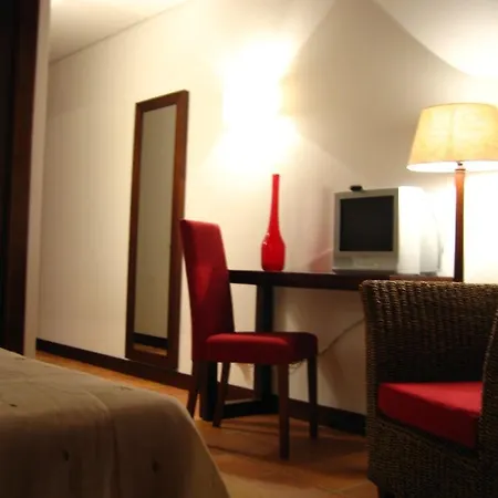 Rural Quinta De Novais Hotel